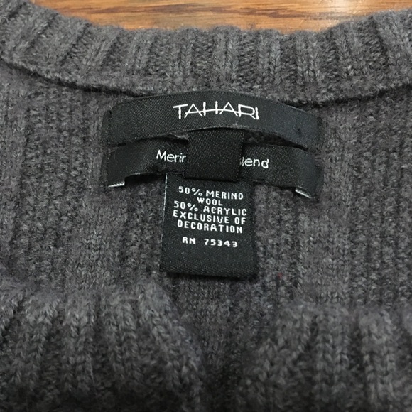 Tahari Gray Cardigan with Leather Snap Toggles - Picture 5 of 6